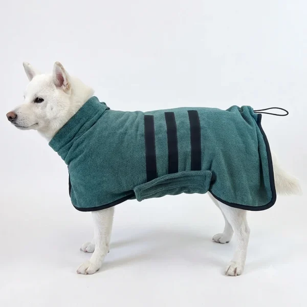 Quick-Dry Dog Towel Bathrobe, Thick Absorbent Pet Towel for Bath, Swimming & All Dog Breeds